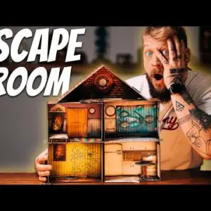 The Haunted Dollhouse Escape Room!! (Chapter 1)