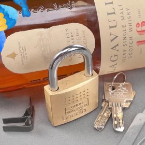 [1530] German Lock, Scotch Whiskey, & American Picks (Burg Wachter 450/40)